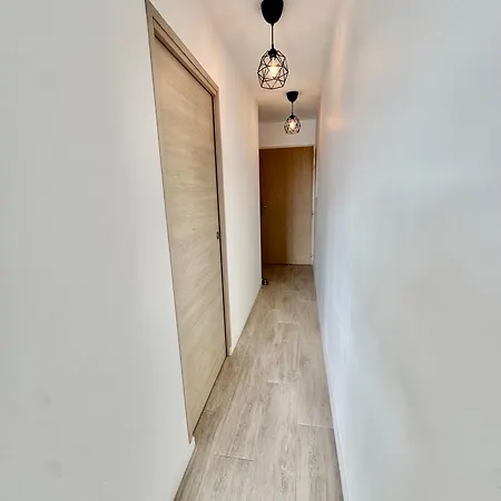 Διαμέρισμα 2p Piscine - Parking - Vue - Αντίμπ