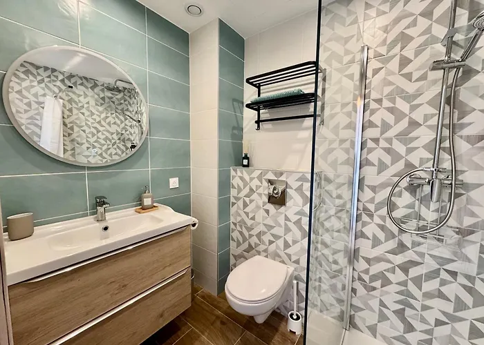 2p Piscine - Parking - Vue - Daire Antibes